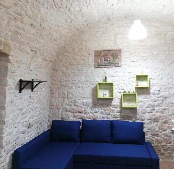 צימר Unique White Stone Studio