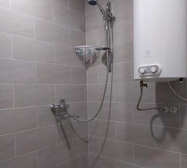 هتل Merlani S House