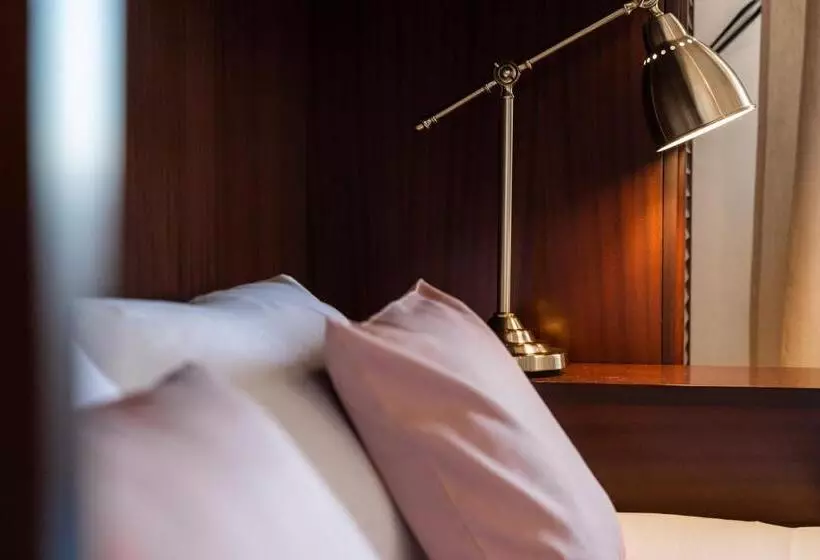 Majatalo La Figlia Del Capitano