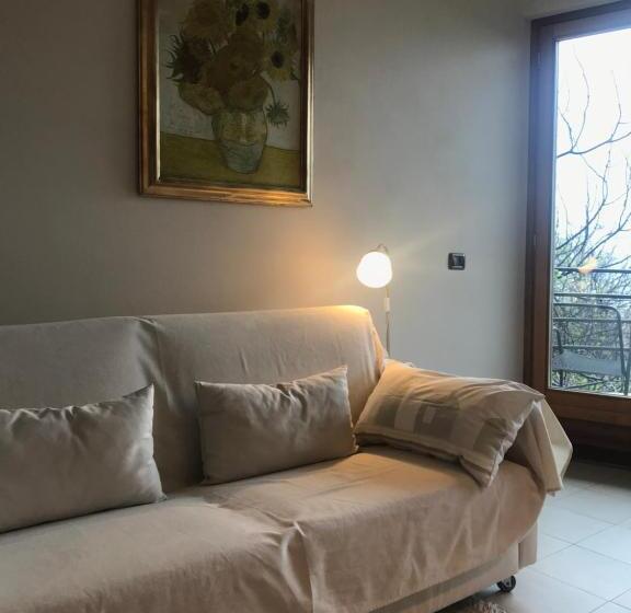 Nocleg ze śniadaniem Bedandbreakfastlagodicomo