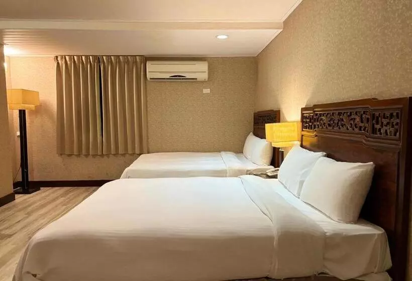 هتل 花蓮凱悅旅店 Kaiyue Inn