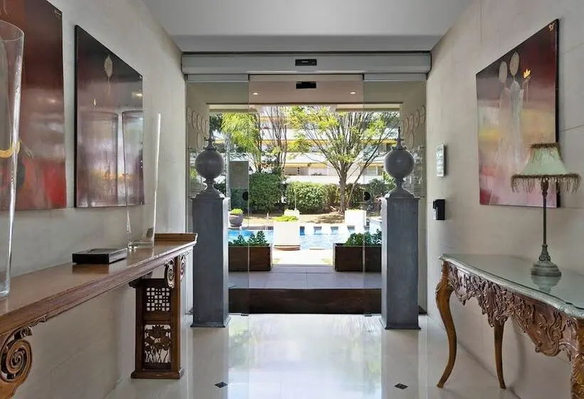 בית מלון כפרי Suites Del Mar Fenals Apartments