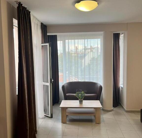 펜션 Guest House Family