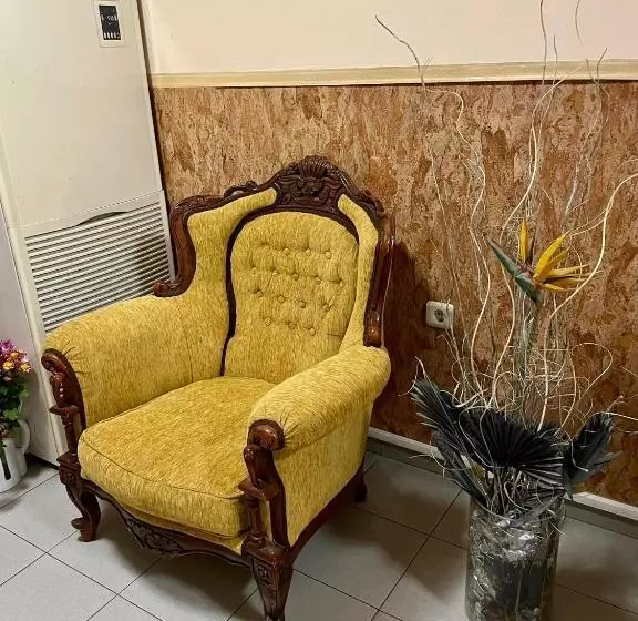 پانسیون Guest House Family