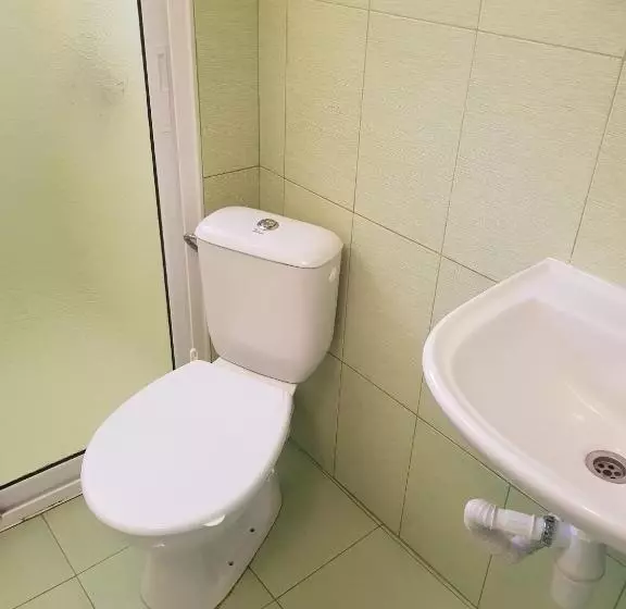 پانسیون Guest Rooms Radost