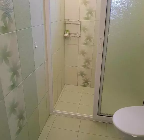 پانسیون Guest Rooms Radost