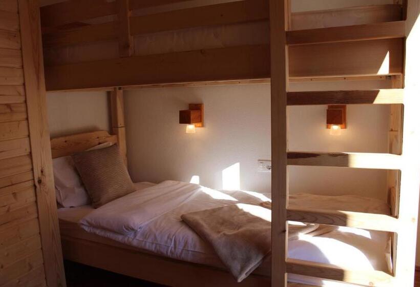 پانسیون Pubhouse & Rooms Pahulja