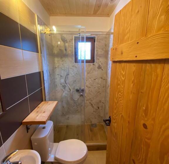 پانسیون Pubhouse & Rooms Pahulja