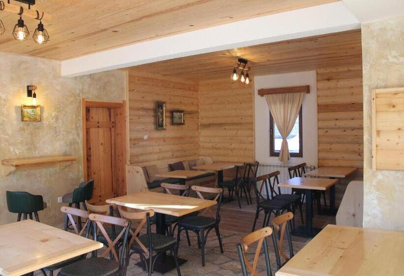 پانسیون Pubhouse & Rooms Pahulja