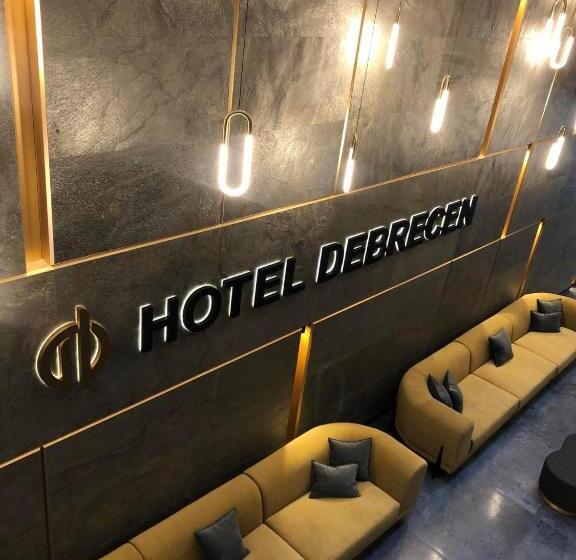 ホテル Debrecen