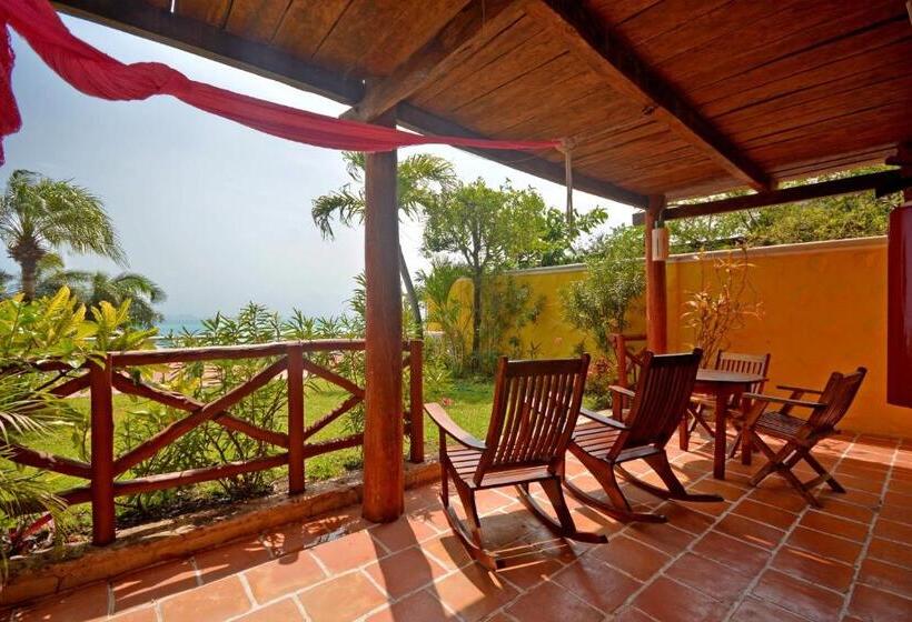 ホテル La Joya Isla Mujeres