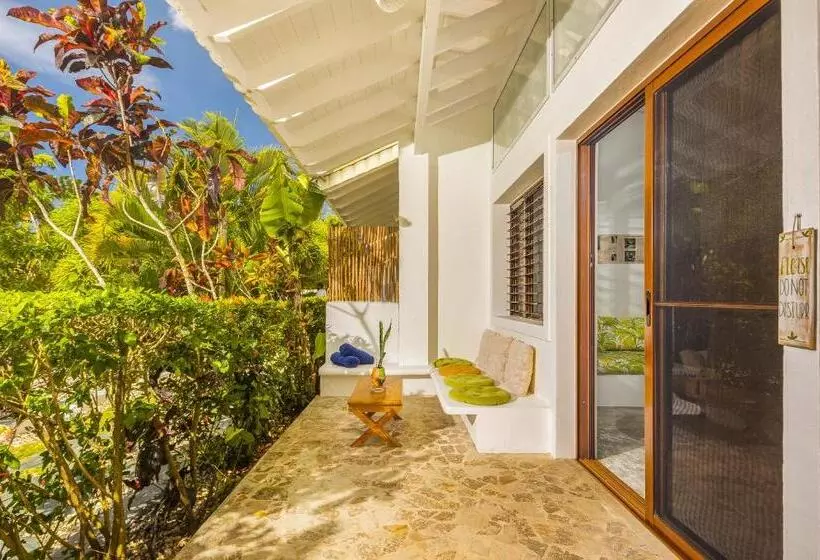 Hotelli El Encuentro Surf Lodge