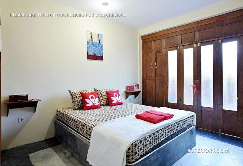 בית מלון כפרי Zen Rooms Mj Prawirotaman