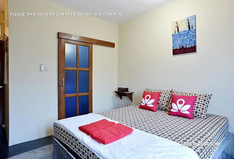 בית מלון כפרי Zen Rooms Mj Prawirotaman