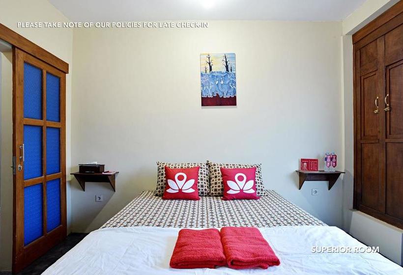 בית מלון כפרי Zen Rooms Mj Prawirotaman