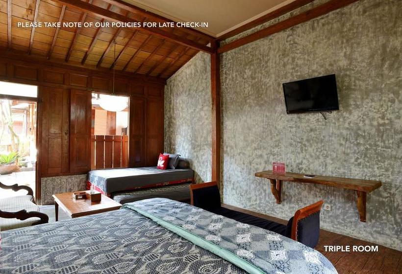 בית מלון כפרי Zen Rooms Mj Prawirotaman