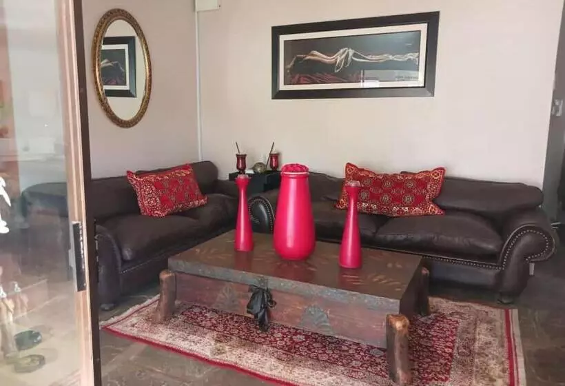 ベッドアンドブレックファースト Au Plais De Langebaan At Palm Tree Villa