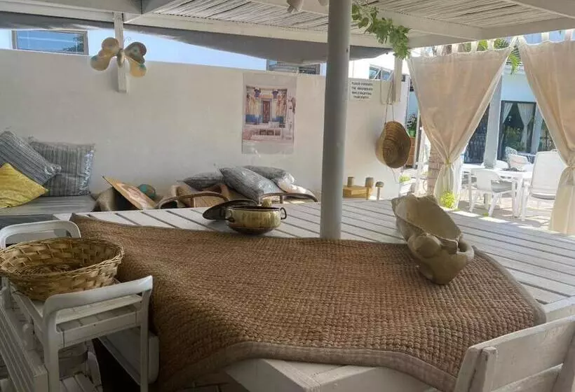 ベッドアンドブレックファースト Au Plais De Langebaan At Palm Tree Villa