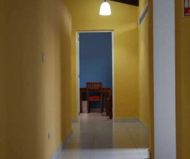 تختخواب و صبحانه El Mirador Suites