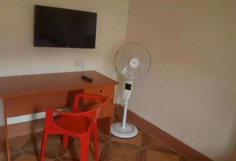 تختخواب و صبحانه Lucia Villas Mbale