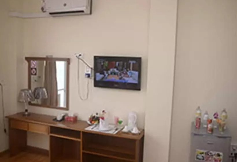 Diamond Crown Hotel Dawei