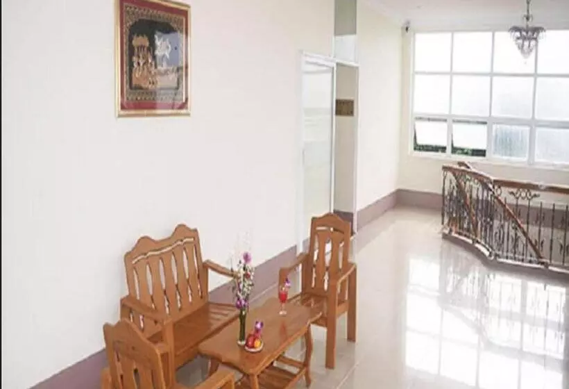 Diamond Crown Hotel Dawei