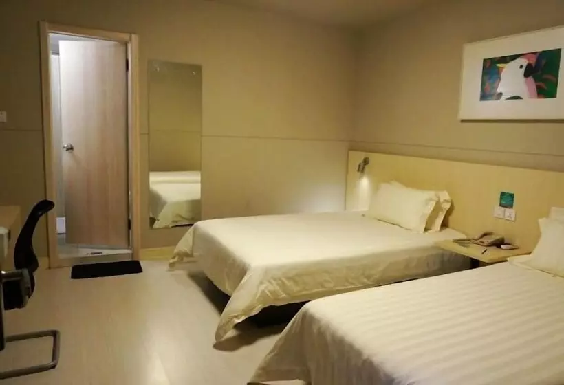 Hotelli Jinjiang Inn Foshan Zumiao Qinren Road