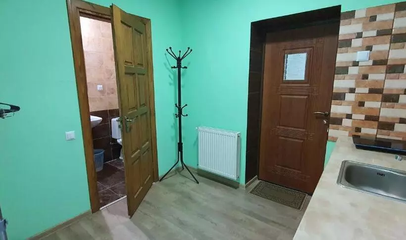 هتل Luxor Inn & Suites