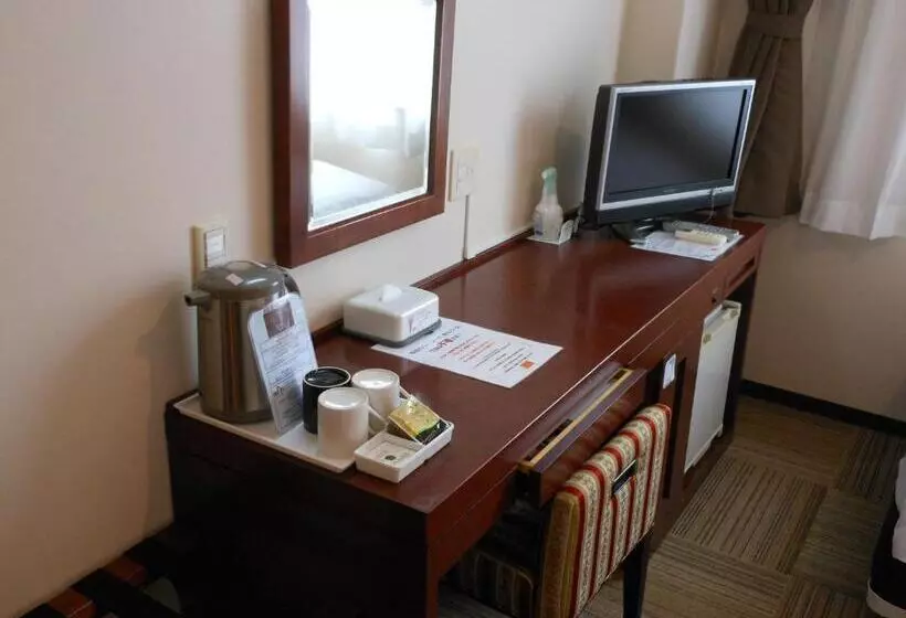 Hotelli Paradisinn Sagamihara