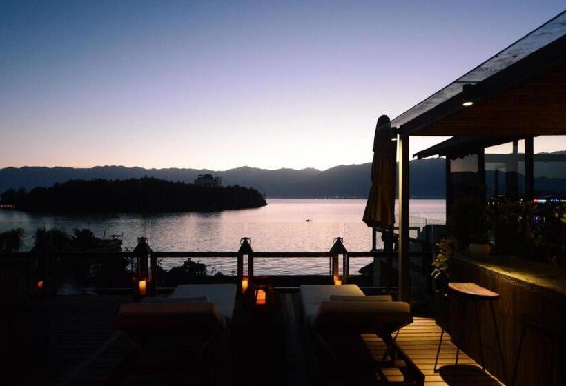 酒店 Yakamoz Haijie