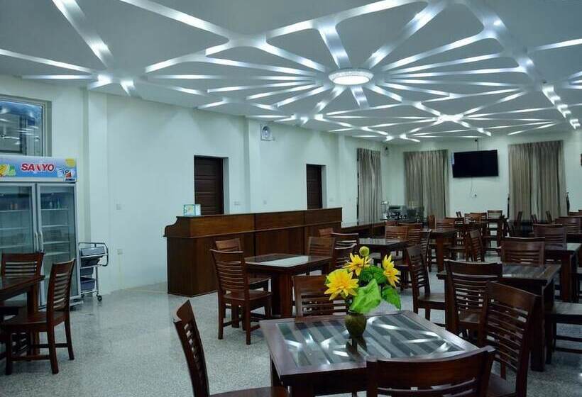 Nwe Waddy Hotel Pyin Oo Lwin