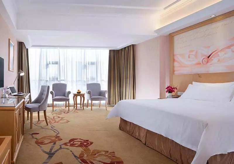 Vienna Hotel Guangzhou Panyu Huanan Country Garden