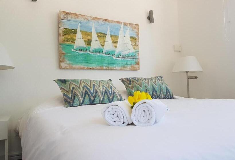 تختخواب و صبحانه Explora Prestige