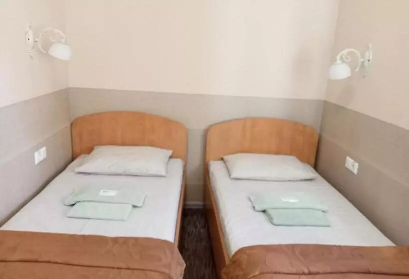 Hostel Iskra