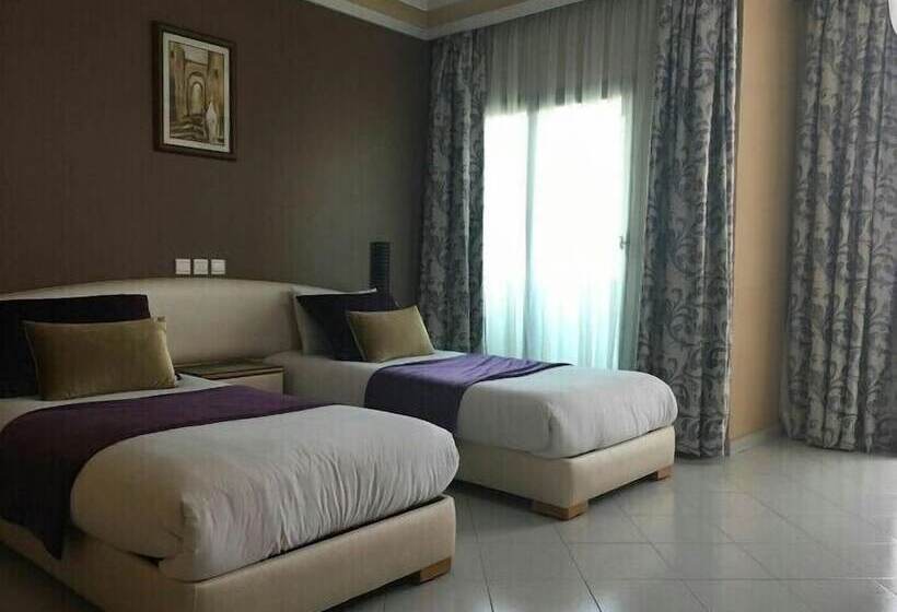 酒店 Hôtel Rania Belmadina