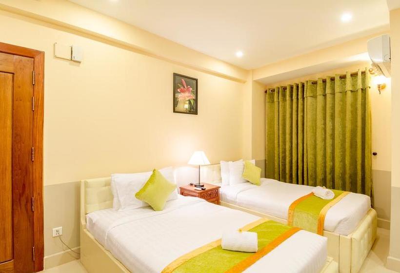 בית מלון כפרי Raksmey Suo