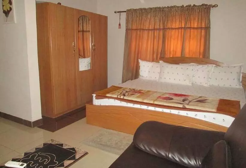 ホテル Widi Rest Inn