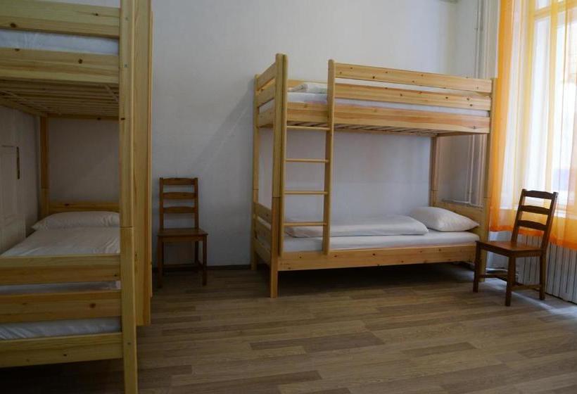Toucan Hostel Budapest