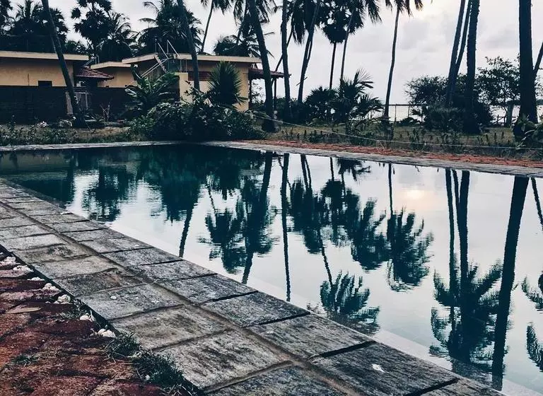 تختخواب و صبحانه Luna Laguna