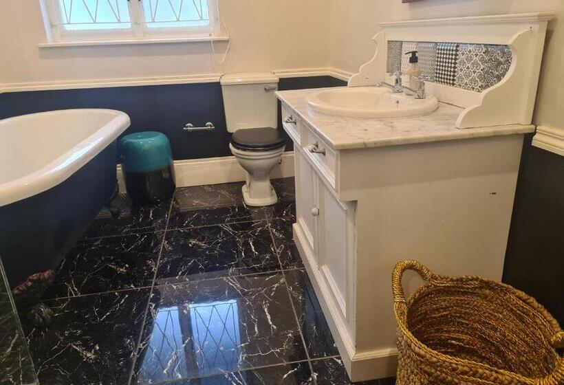 צימר Smithgrove Guesthouse