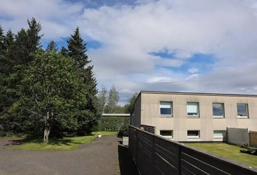 تختخواب و صبحانه Spói Guesthouse