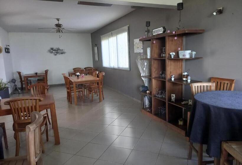 تختخواب و صبحانه Villa Belza Et Spa