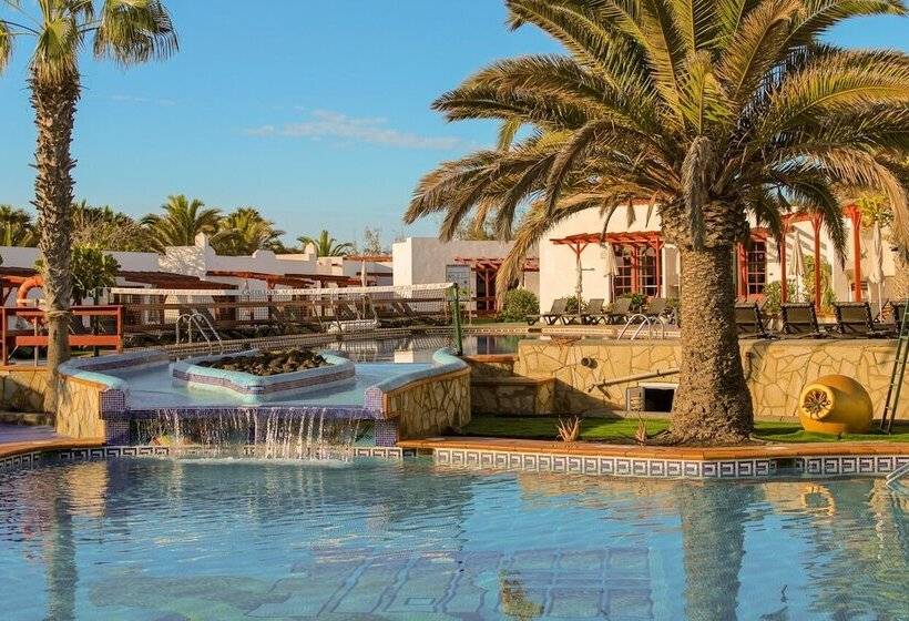 Bungalows Castillo Club Lake