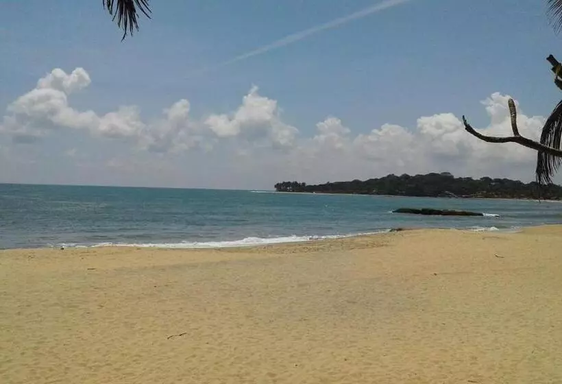 ホテル Garden Beach