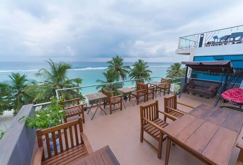 هتل Hathaa Beach Maldives
