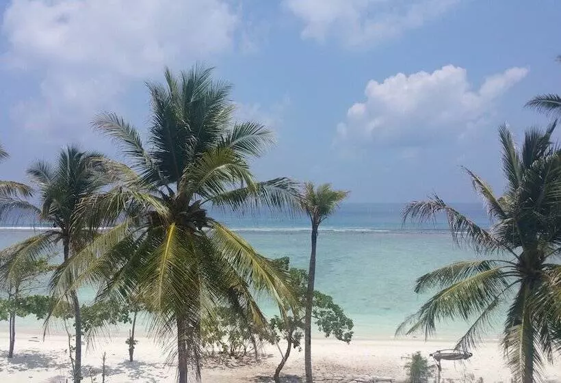 هتل Hathaa Beach Maldives