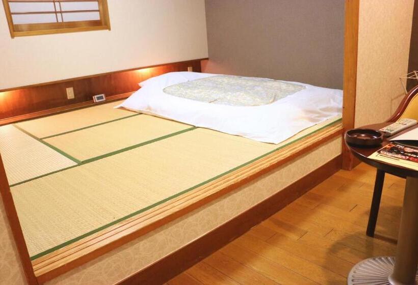 فندق Nasushiobara Station