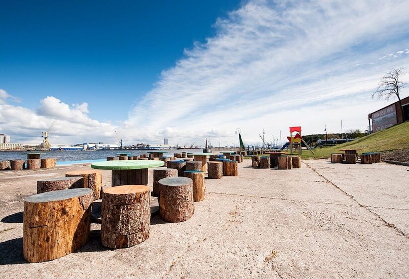 هتل Smiltynės Jachtklubas