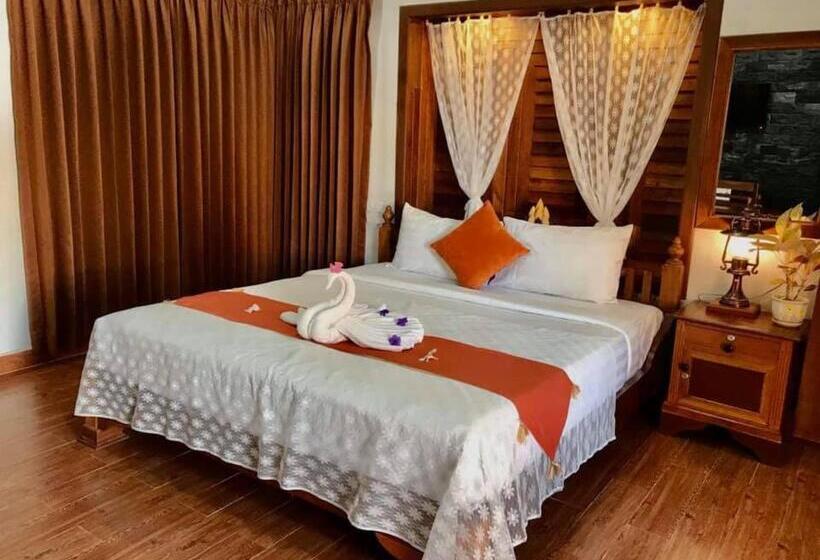 리조트 Ravorn Villa Boutique