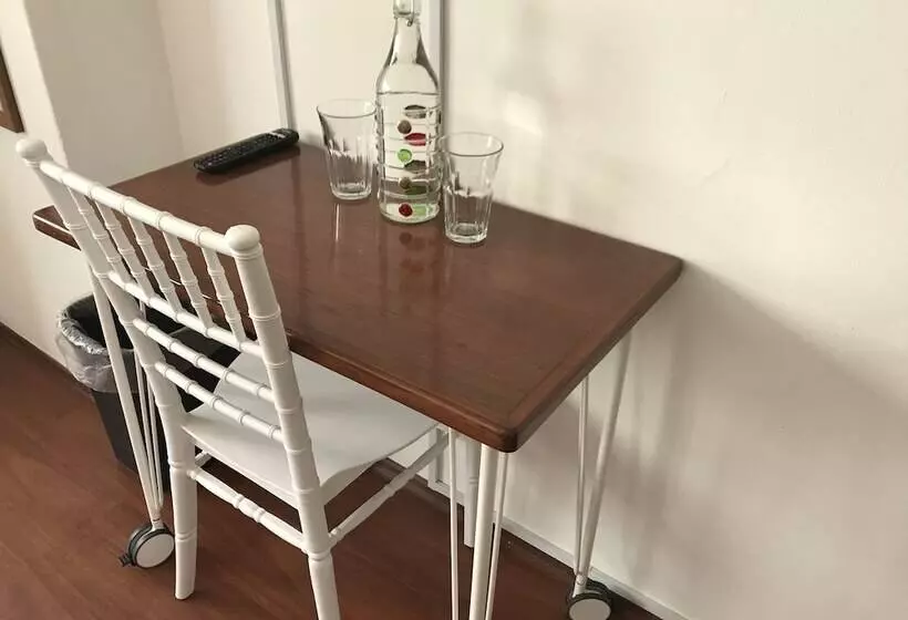 ベッドアンドブレックファースト Shakespeare Apartment
